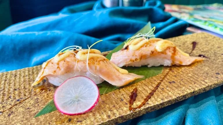 Nigiri Caramel Salmon
