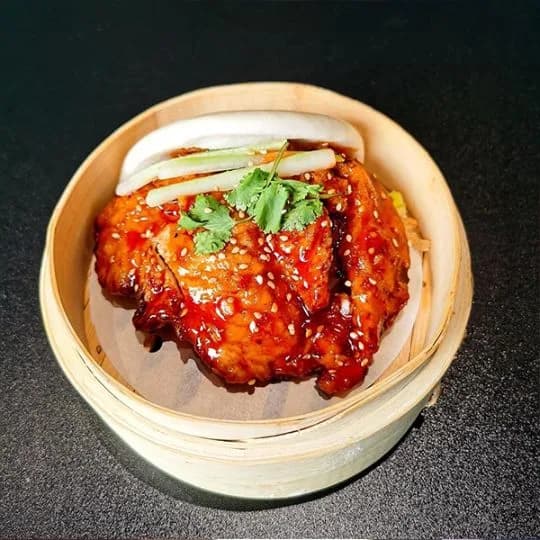 Panbao de pollo frito coreano