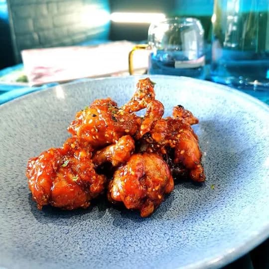 Muslo de pollo frito koreano